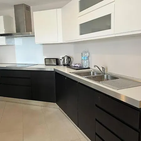 Luxury 3-bedroom In St Julians * Saint Julian's