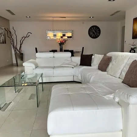 Luxury 3-bedroom In St Julians