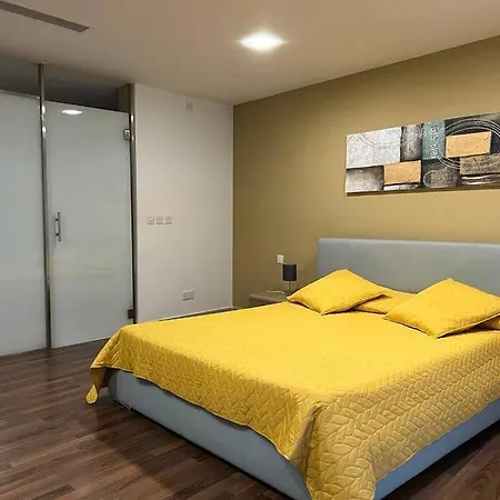 Luxury 3-bedroom In St Julians