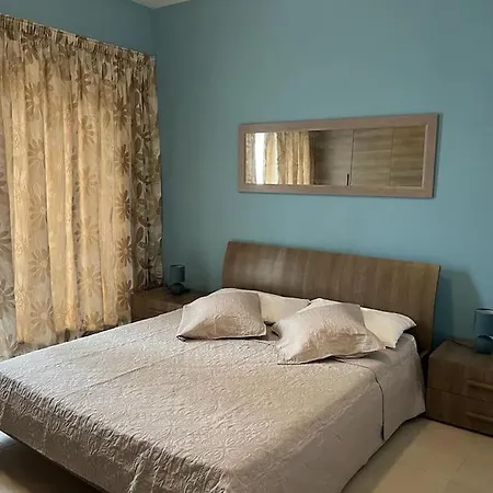 Luxury 3-bedroom In St Julians Saint Julian's